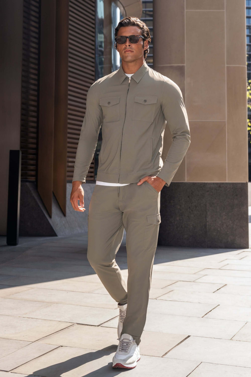 THE 365 TRACK TOP