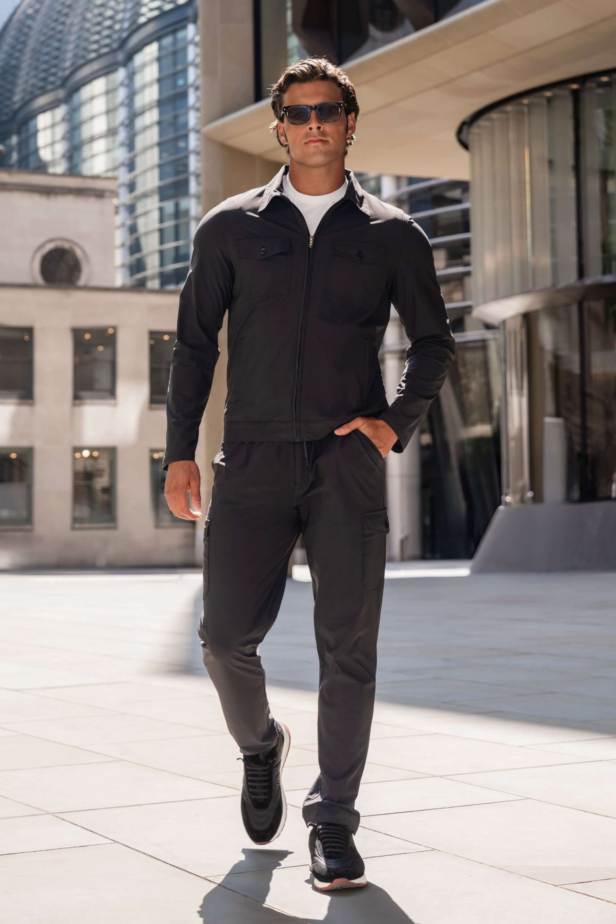 THE 365 TRACK TOP