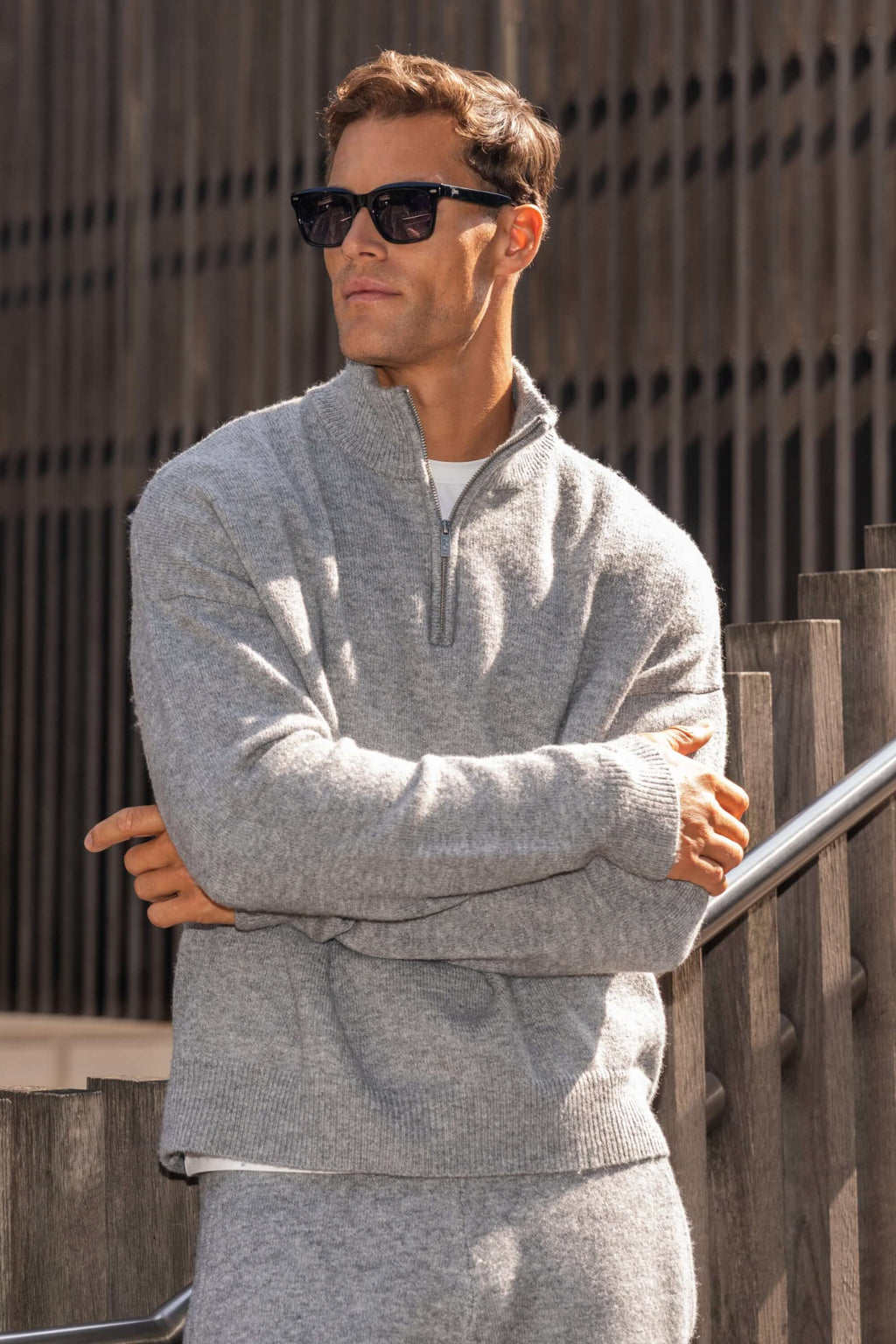 THE SAVONA QUARTER ZIP SWEATER