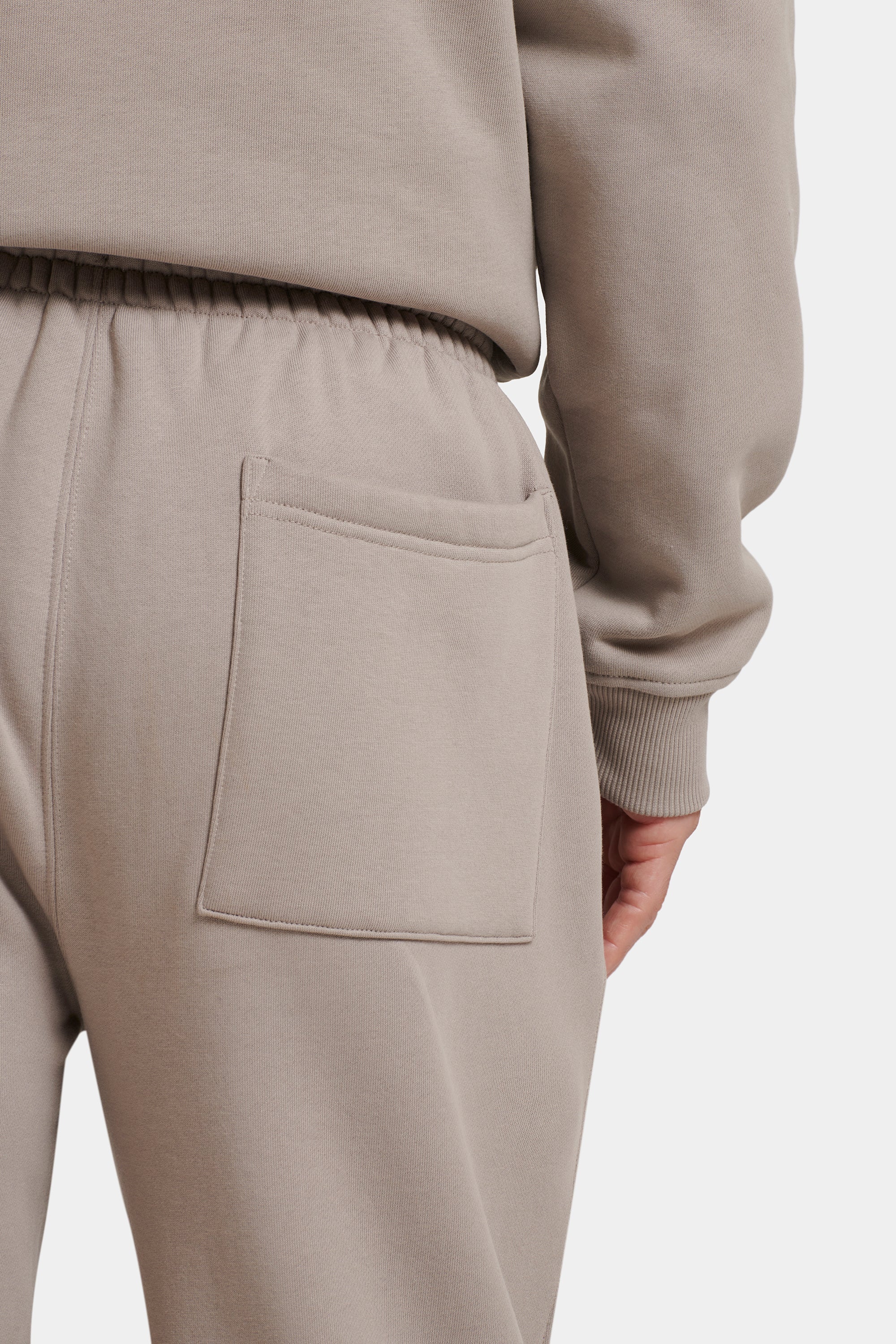 THE MILAN JOGGER