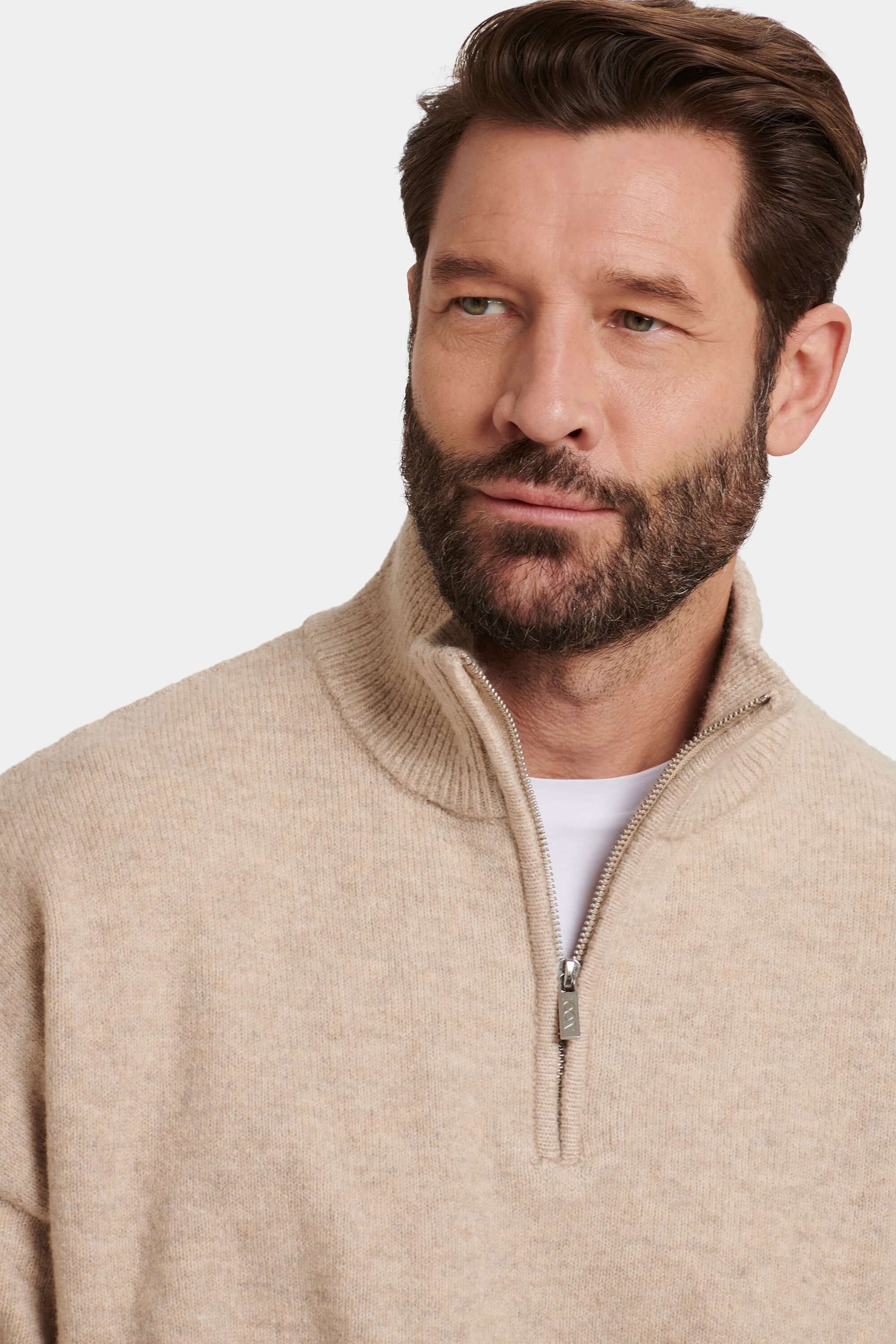THE SAVONA QUARTER ZIP SWEATER