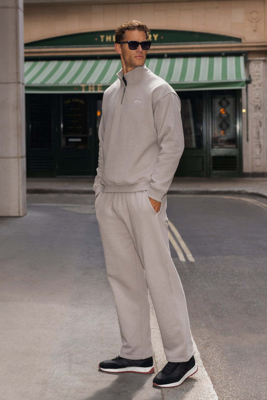 THE MILAN JOGGER