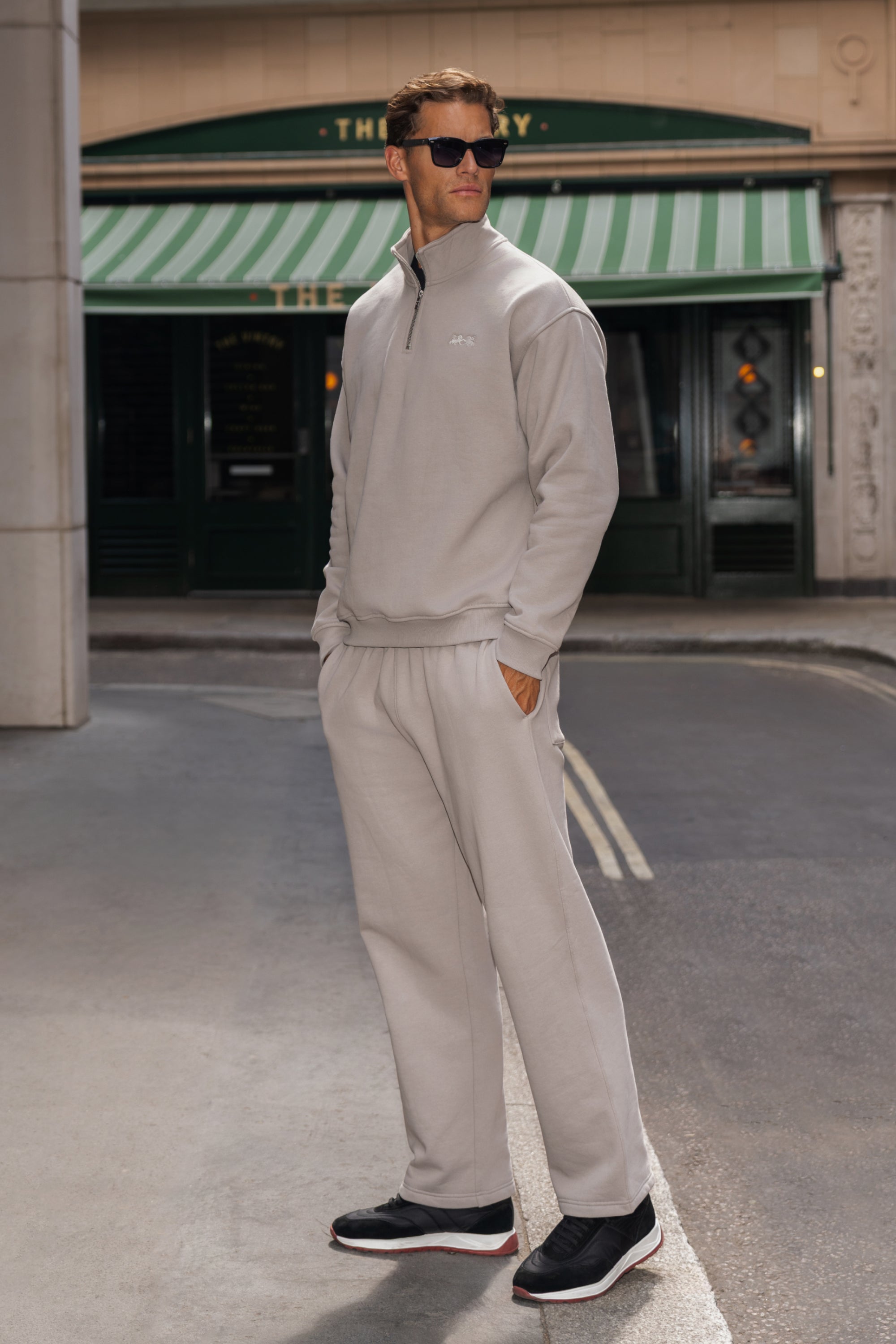 THE MILAN JOGGER
