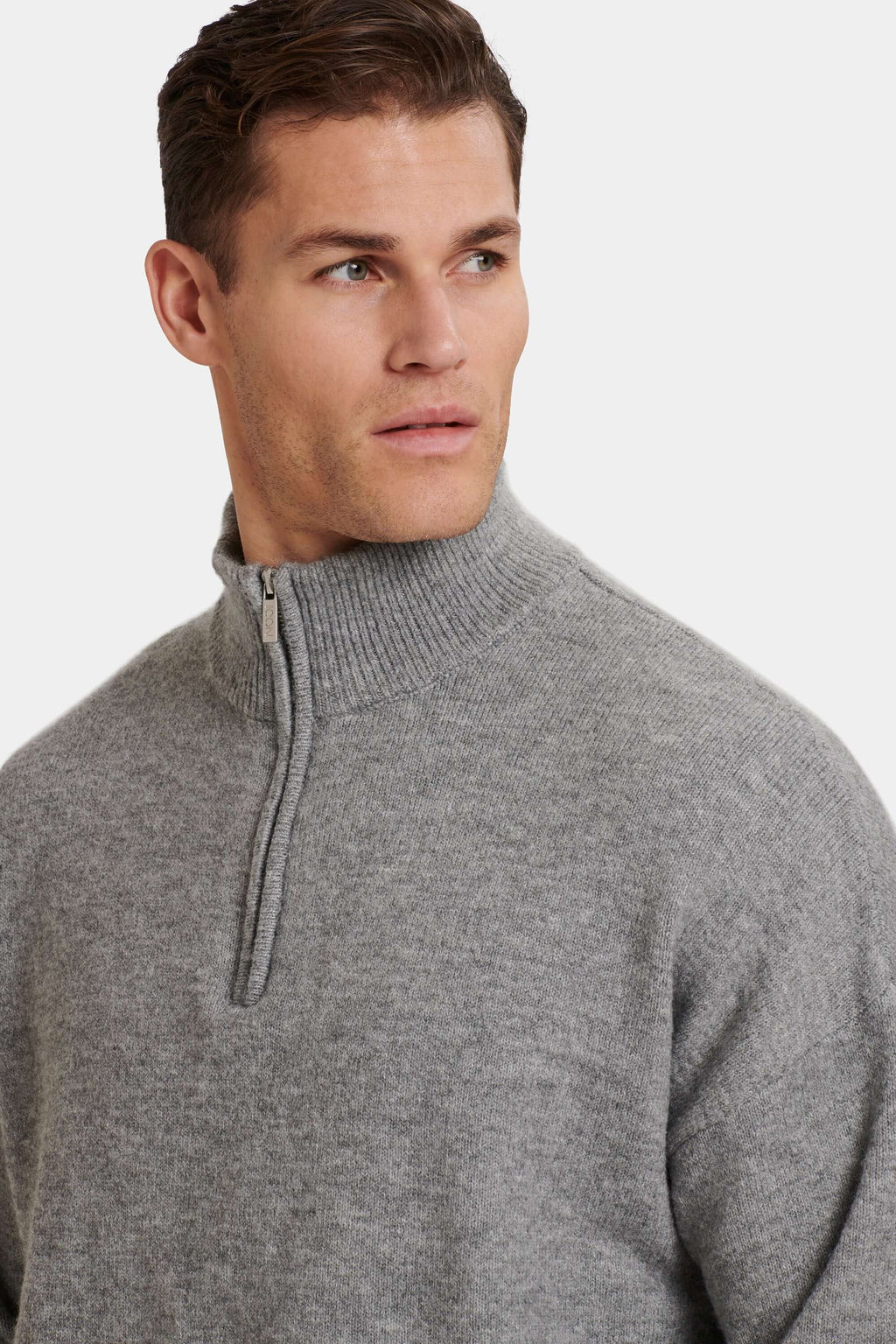 THE SAVONA QUARTER ZIP SWEATER