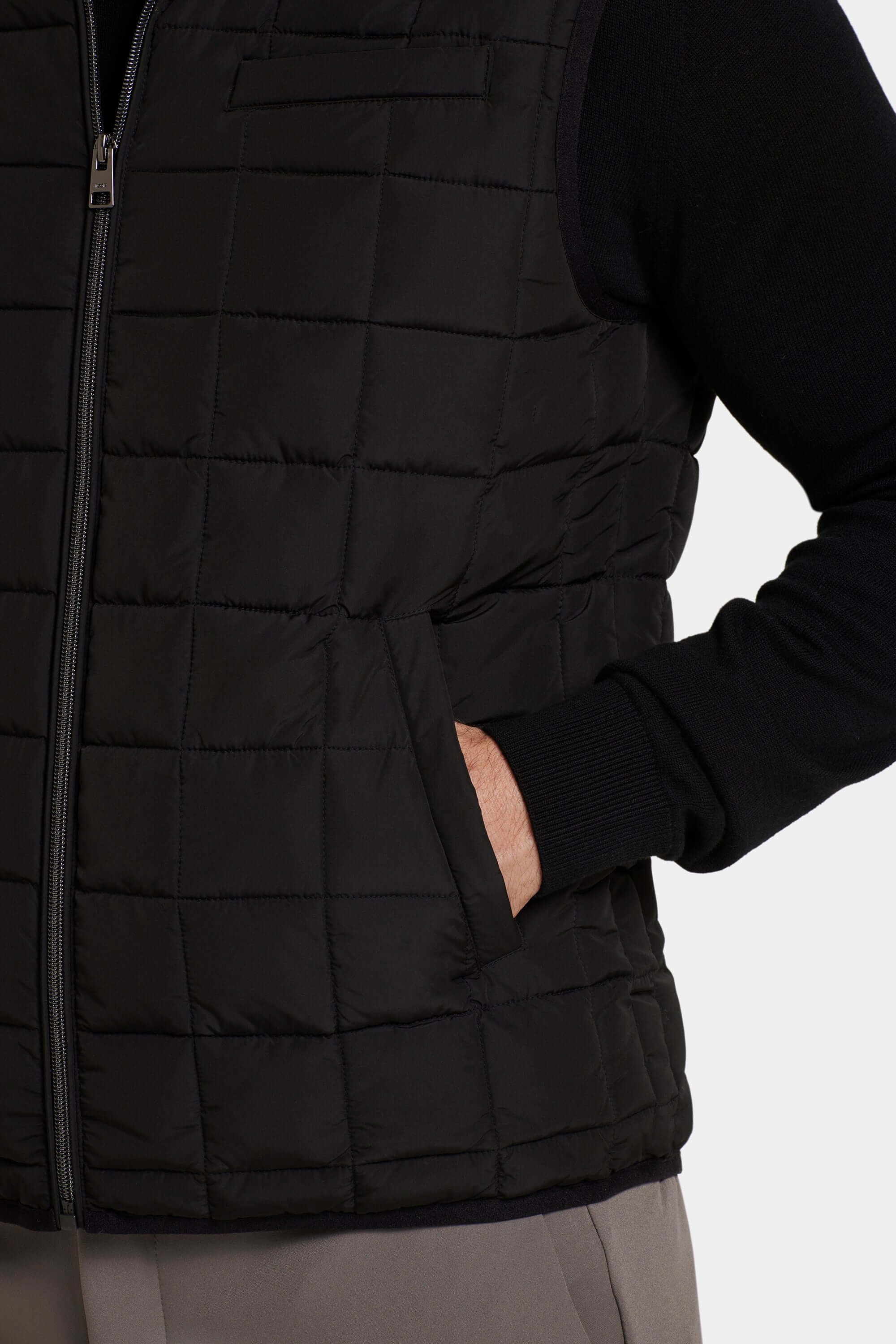 THE PIAZZA BODYWARMER