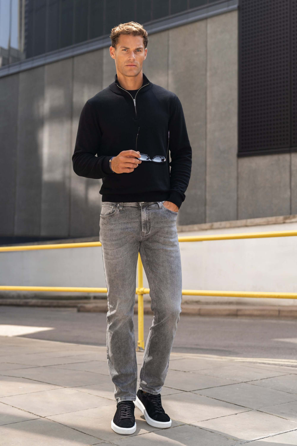 THE SANTONI QUARTER ZIP SWEATER