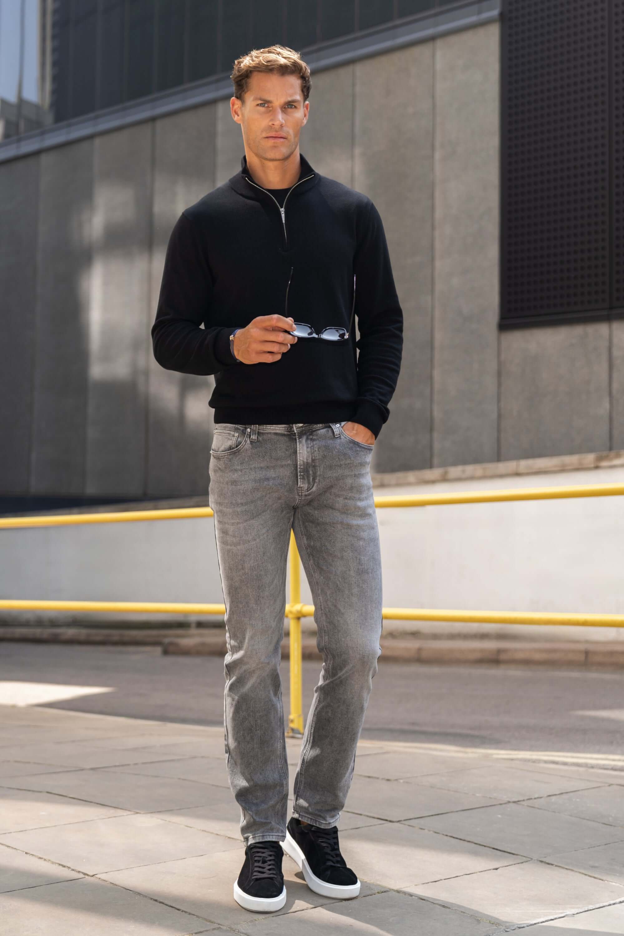 THE SANTONI QUARTER ZIP SWEATER
