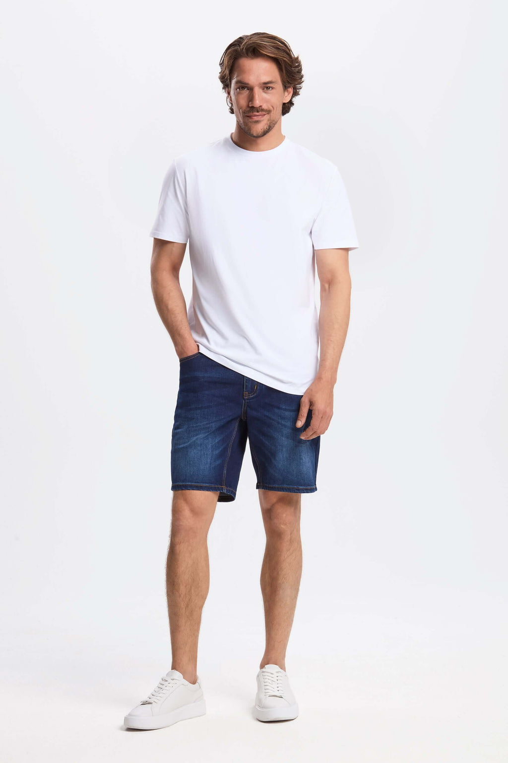 THE REGULAR T-SHIRT