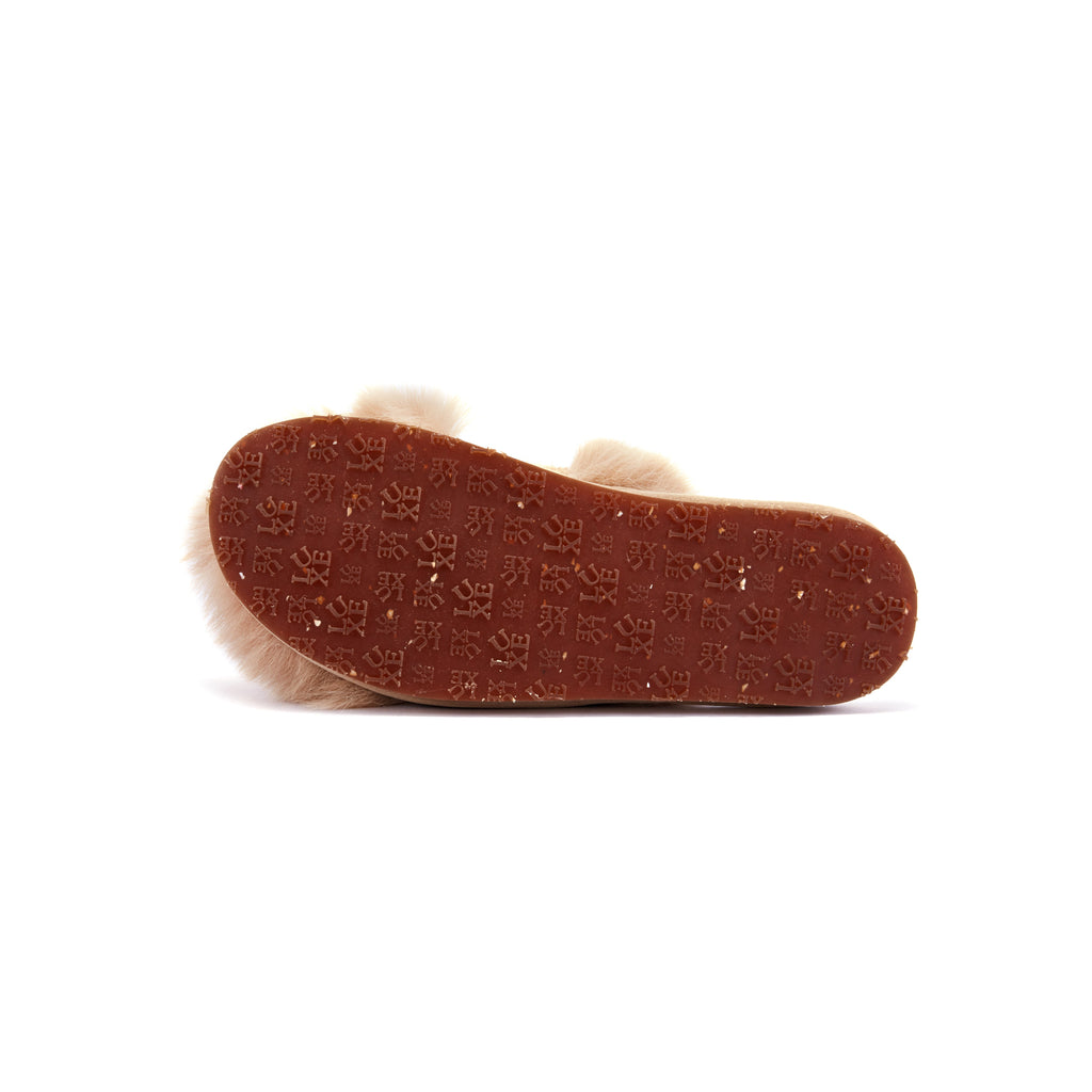 MUCHAS LUXE SLIPPERS ALMOND