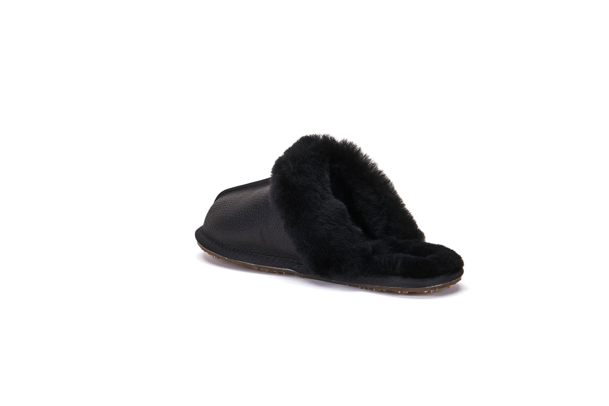 CLOSED MULE SLIPPERS CROW